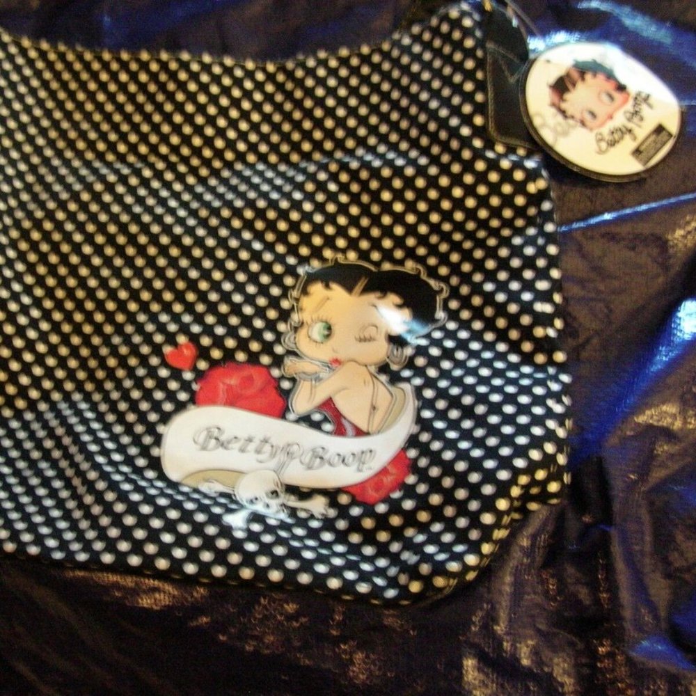 Betty Boop kiss polka dot skull & crossbones rose heart tote bag black white red